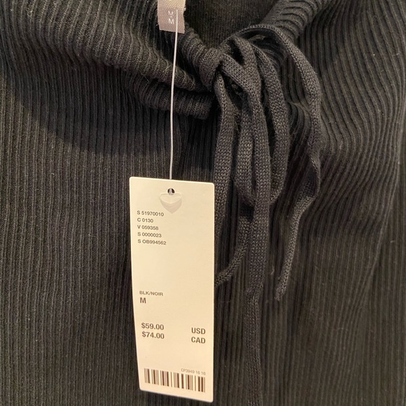 Urban Outfitters Off the Shoulder Dress - Picture 4 of 4